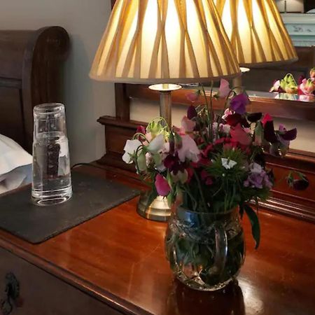 The West Wing Bed & Breakfast Whitford Ngoại thất bức ảnh